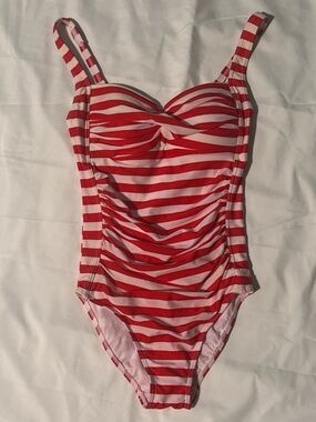 bond-eye women’s red and White Striped One-Piece Swimsuit